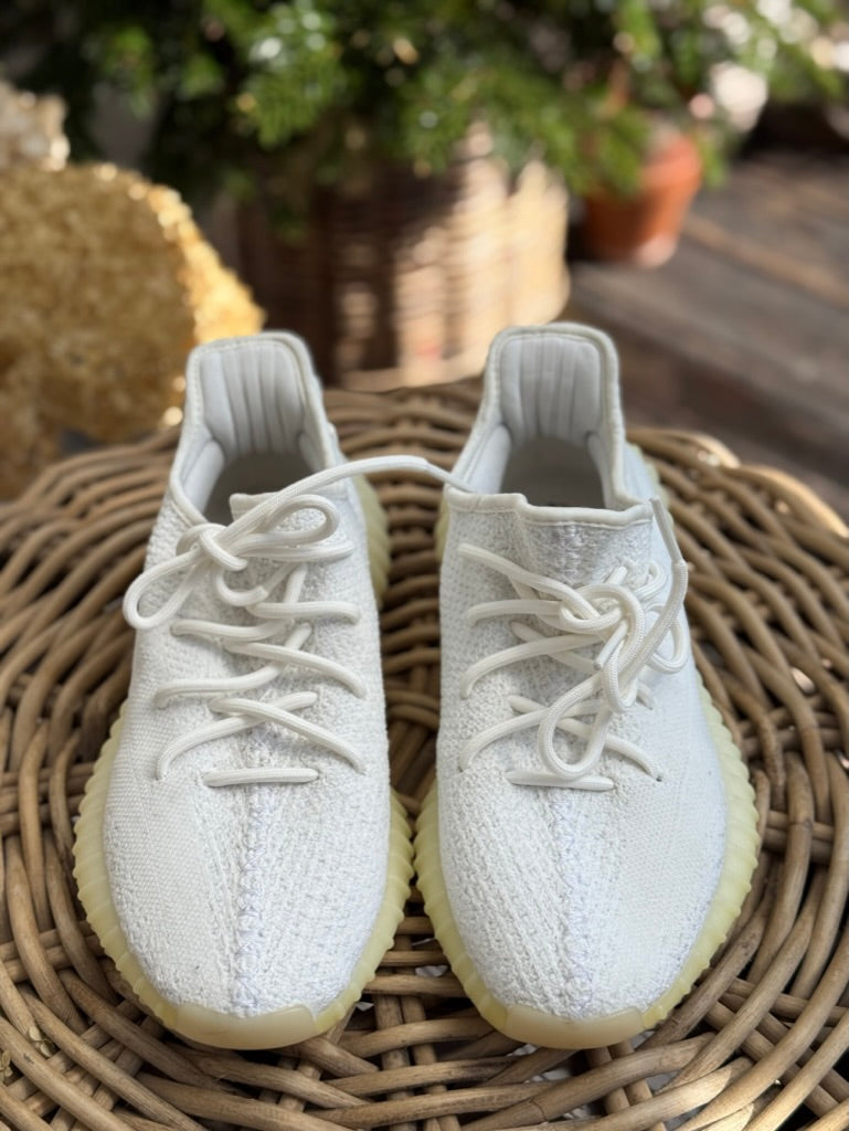 tenisky_yeezy_boost_adidas_uni