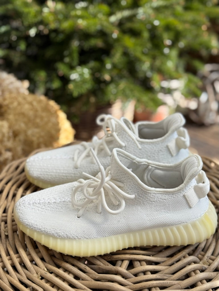tenisky_yeezy_boost_adidas_uni