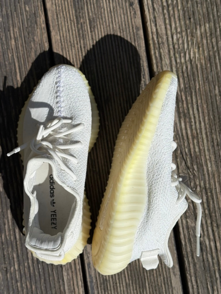 tenisky_yeezy_boost_adidas_uni