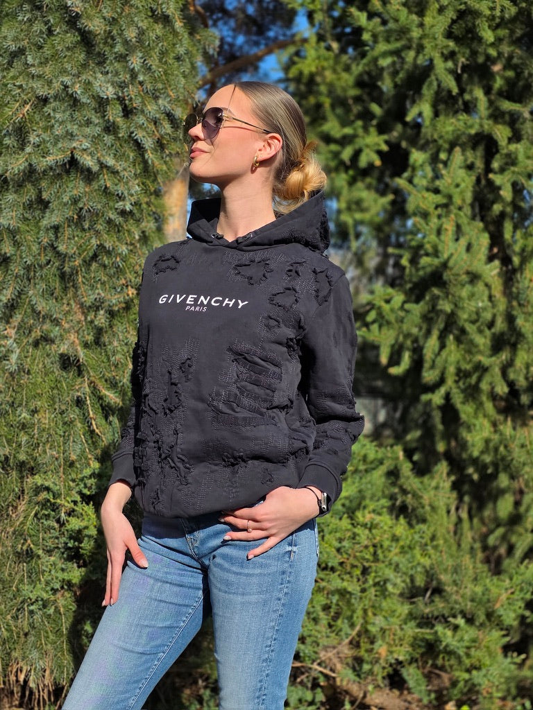 mikina_givenchy_hoodie_trhany_vzhled_XS