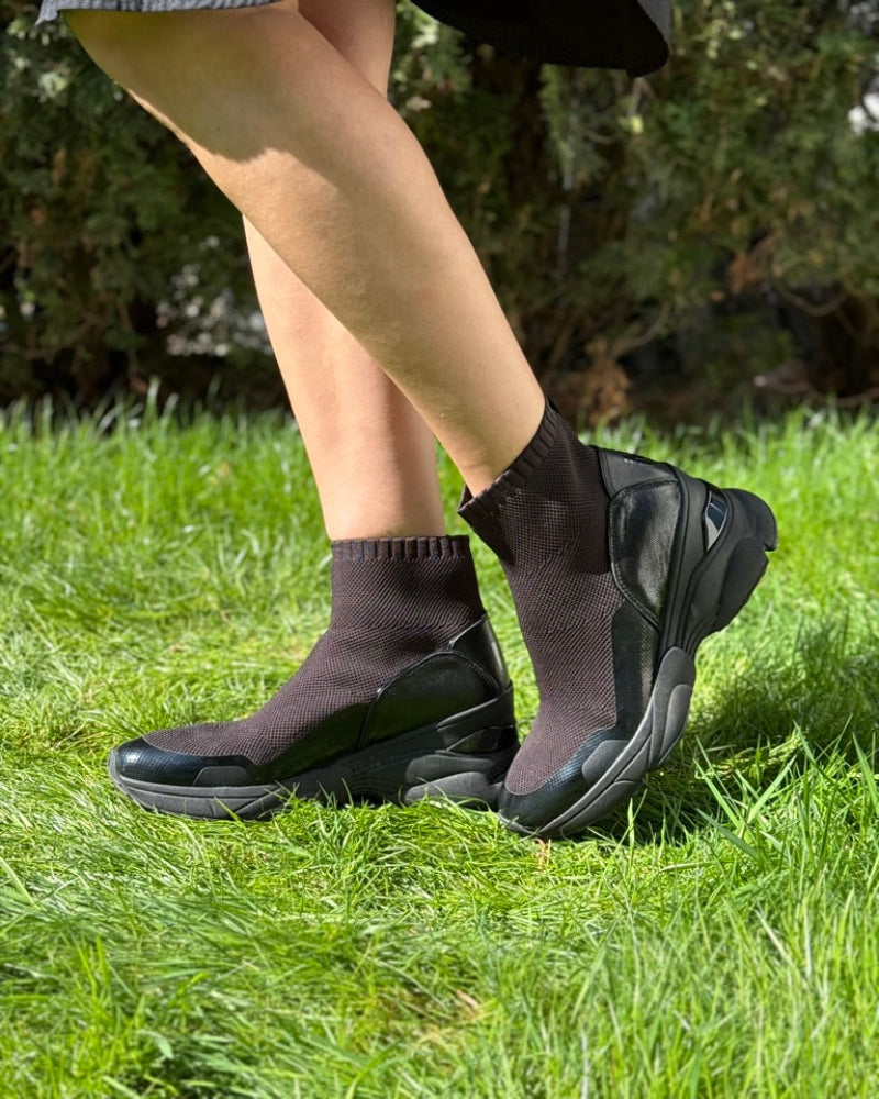 tenisky_michael_kors_cerne_damske_42