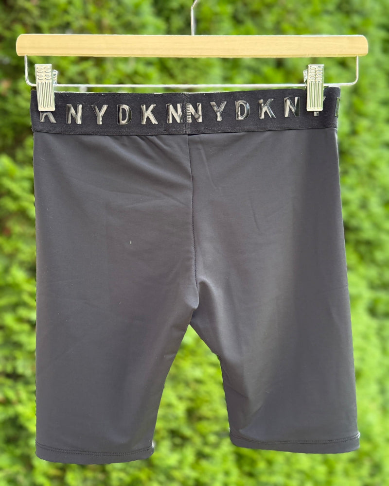 sortky_dkny_elasticke_kratke_damske