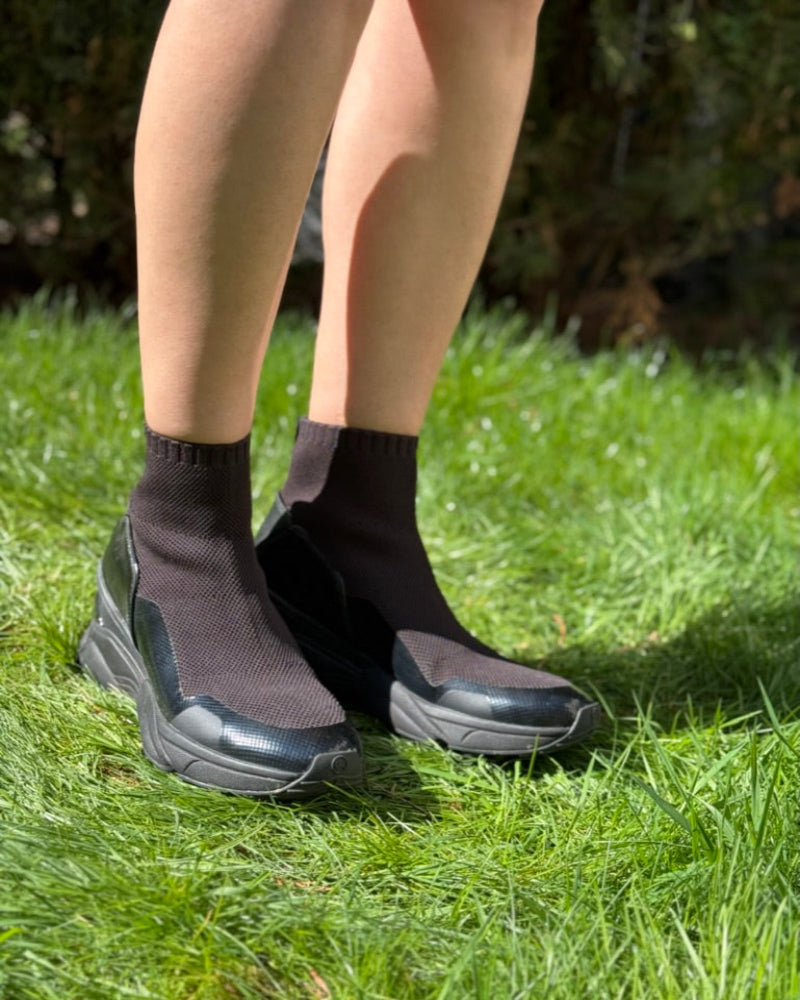 tenisky_michael_kors_cerne_damske_42