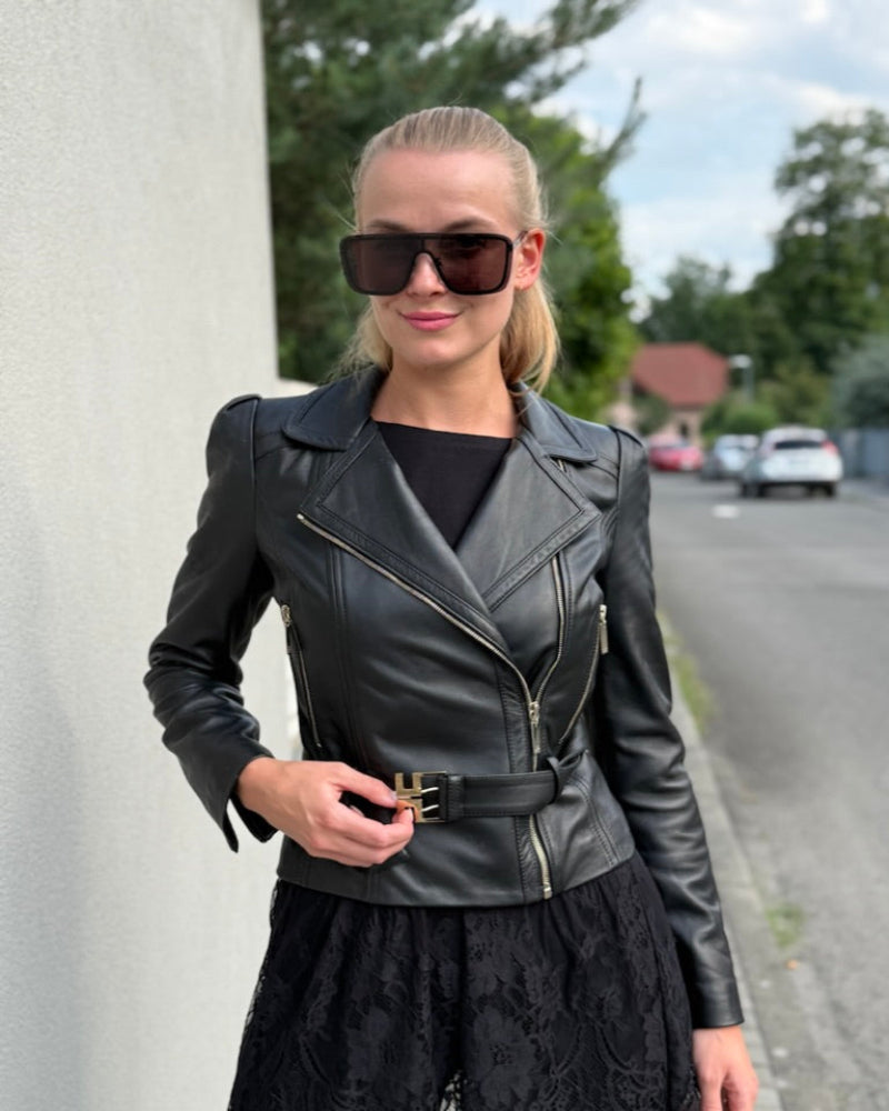 bunda_kuze_elisabetta_franchi_cerna_38