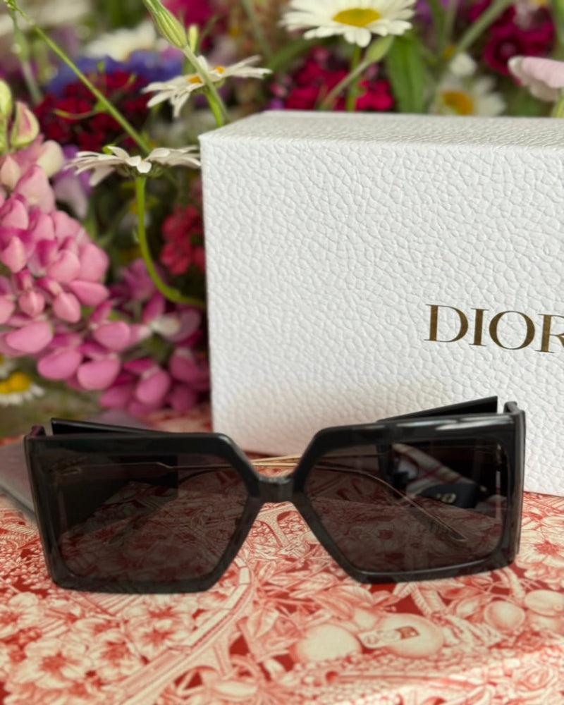 bryle_christian_dior_slunecni_cerne_zlate
