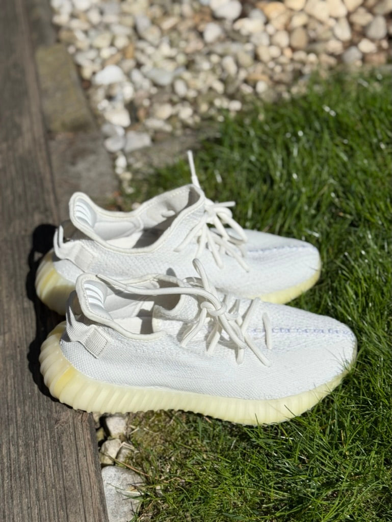 tenisky_yeezy_boost_adidas_uni