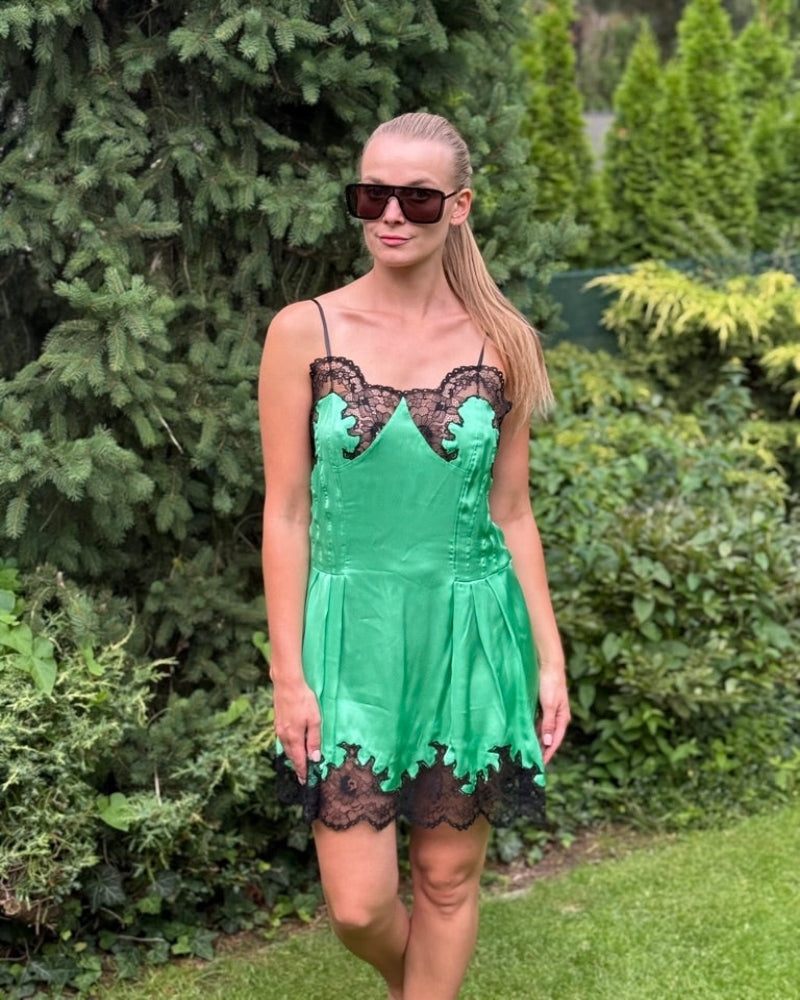 saty_paco_rabanne_zeleno_cerne_38