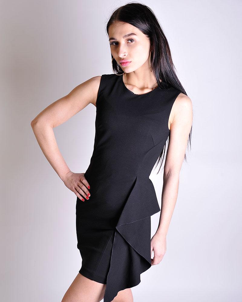 Women's dress Pinko with a frill
