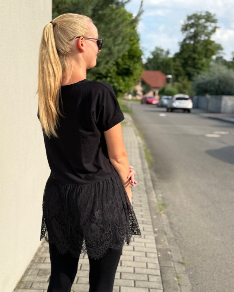 triko_twinset_cerne_krajka_XXS