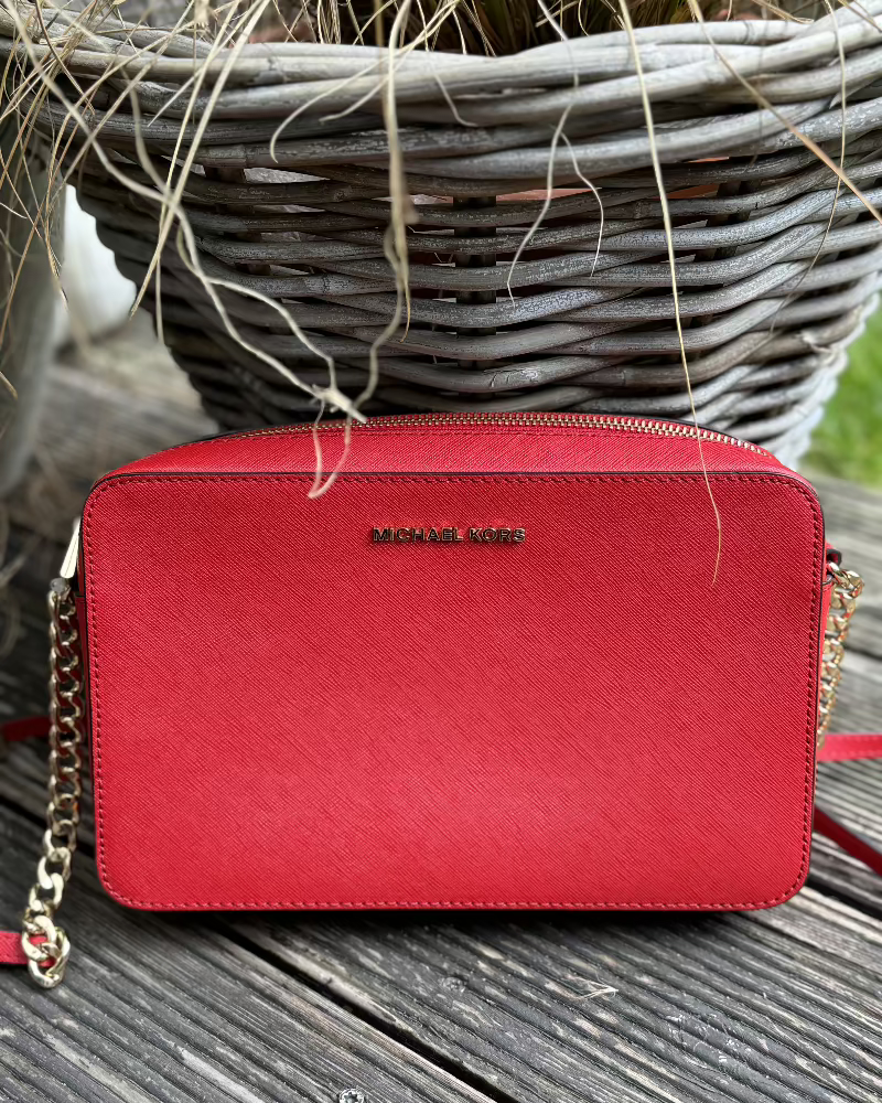 michael_kors_kabelka_jet_set_cervena