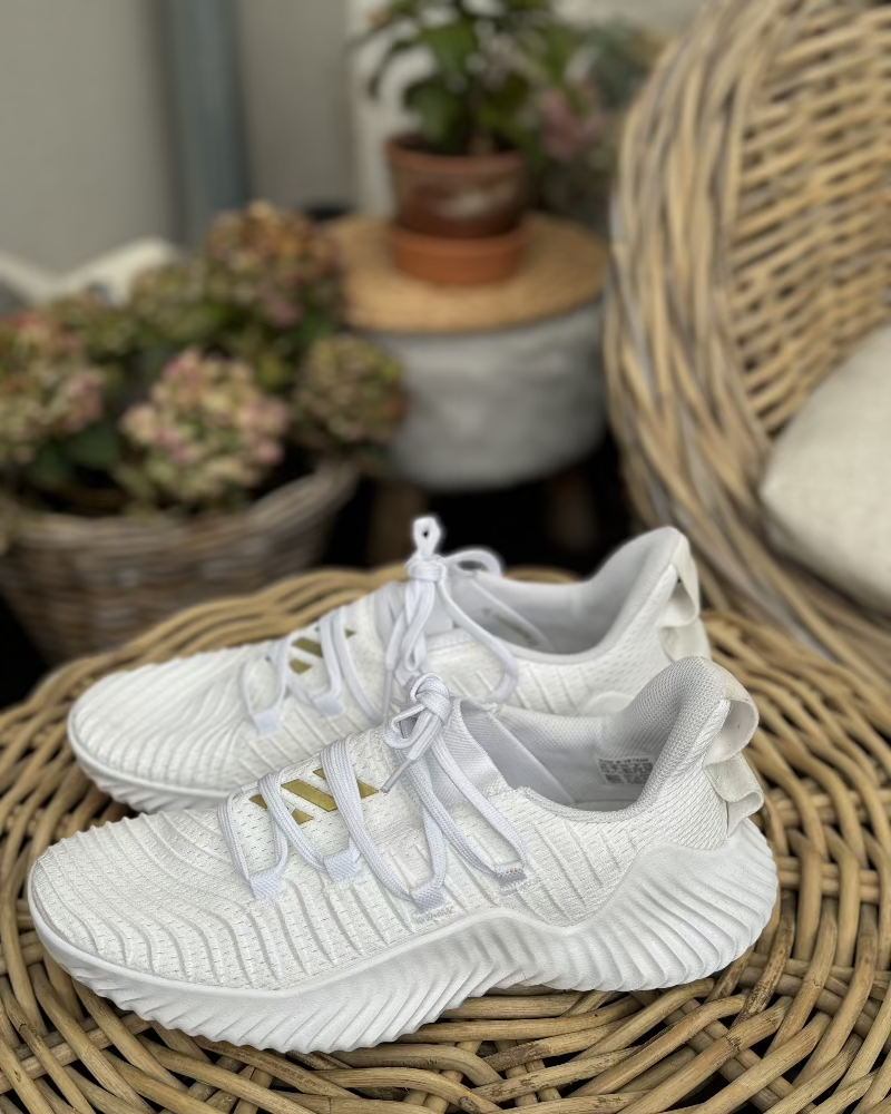 tenisky_adidas_bounce_damske