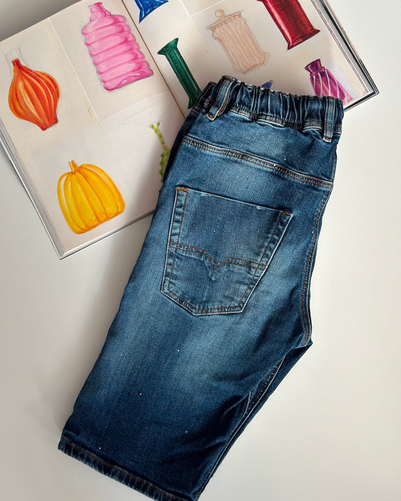 kratasy_diesel_modre_dzinove_16let