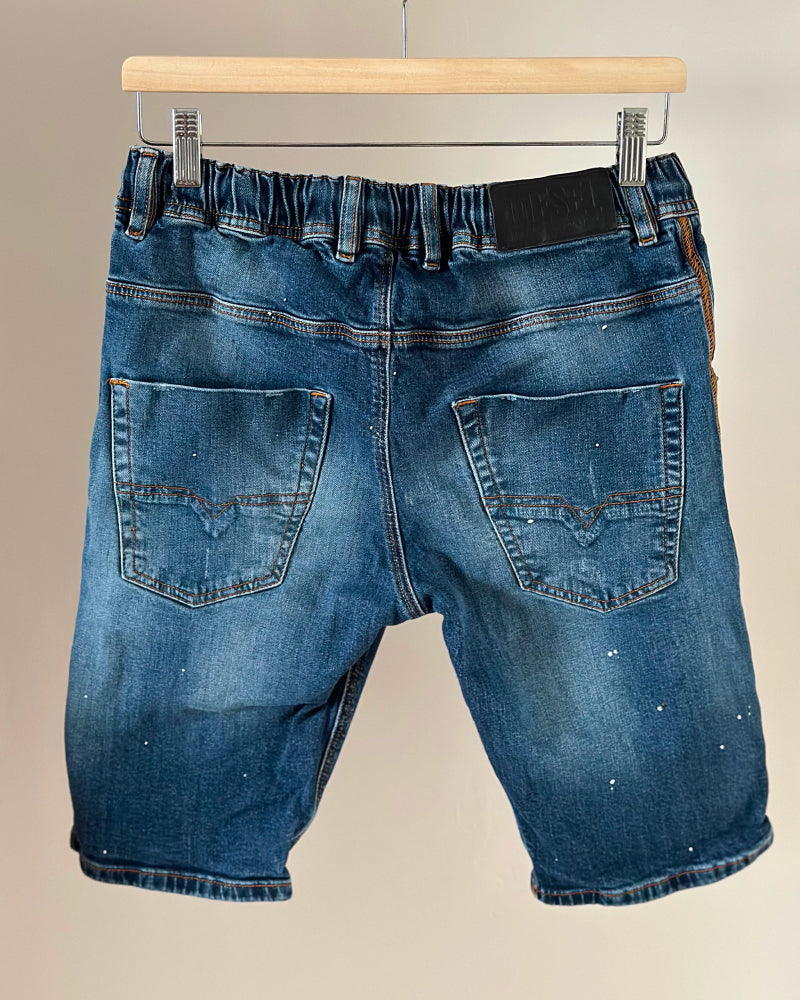 kratasy_diesel_modre_dzinove_16let