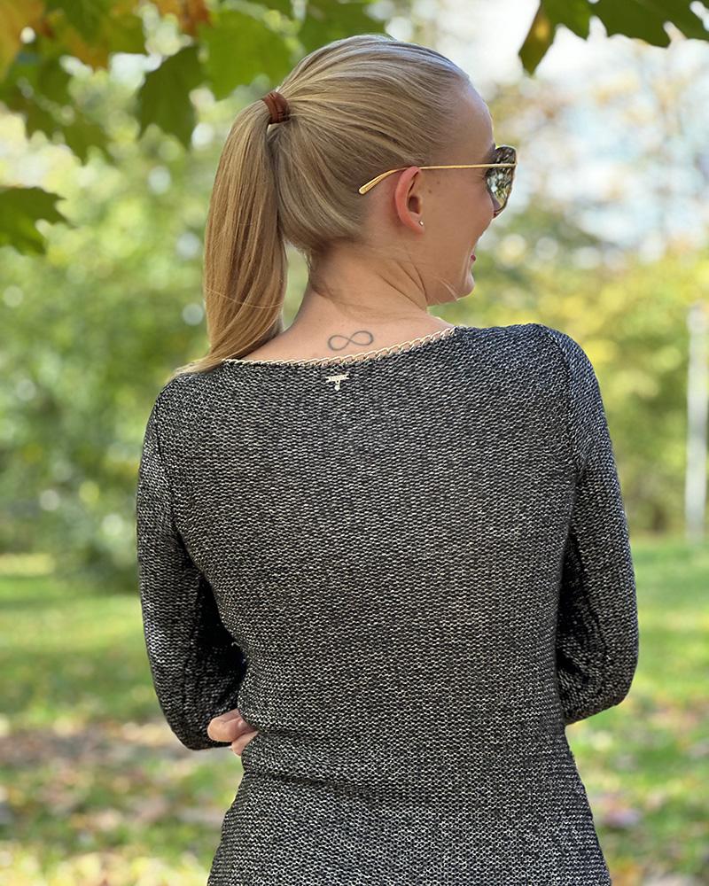 Liu Jo women's blouse in gray color with gold chain