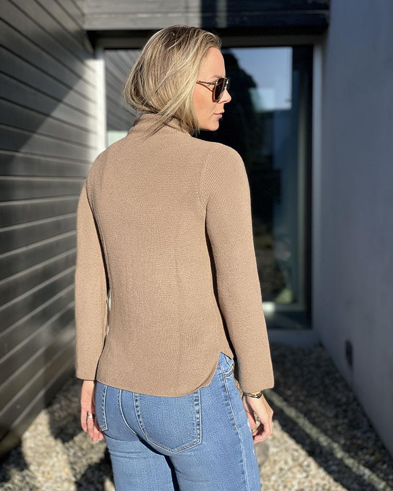 Women's sweater Marella brown with buttons