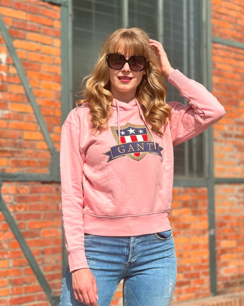 Women's sweatshirt Gant pink with a hood