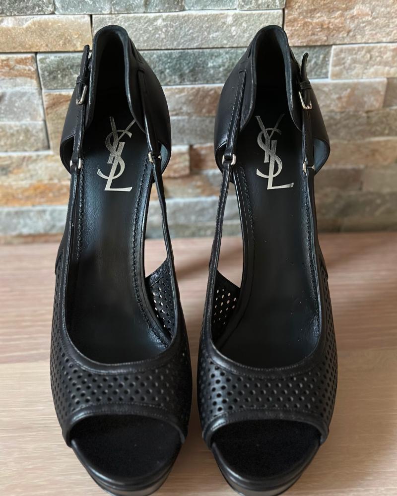 Yves Saint Laurent women's pumps