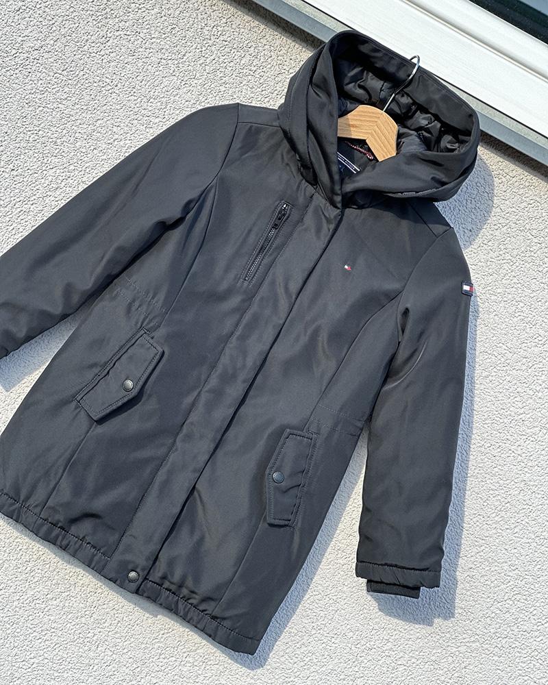 Bunda dětská Tommy Hilfiger modro-černá s kapucí