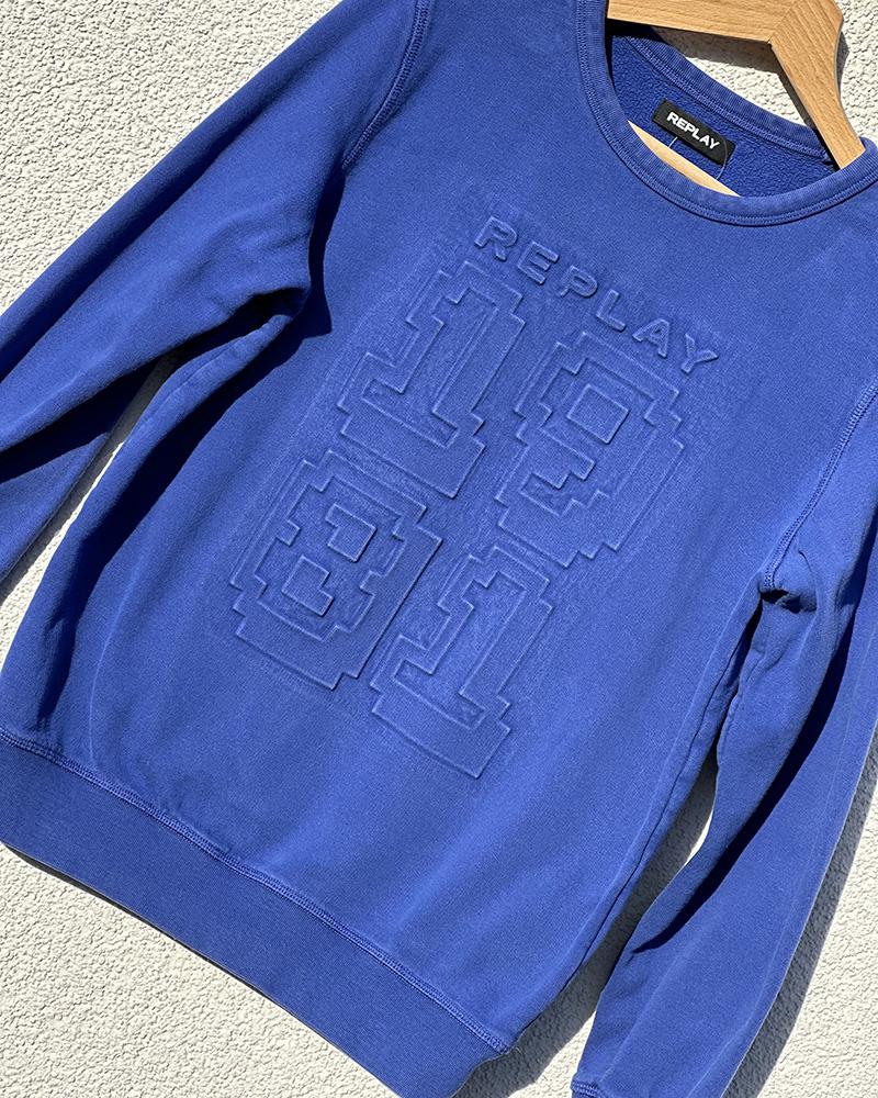 Mikina dětská Replay modrá s vytlačeným nápisem a obrazci