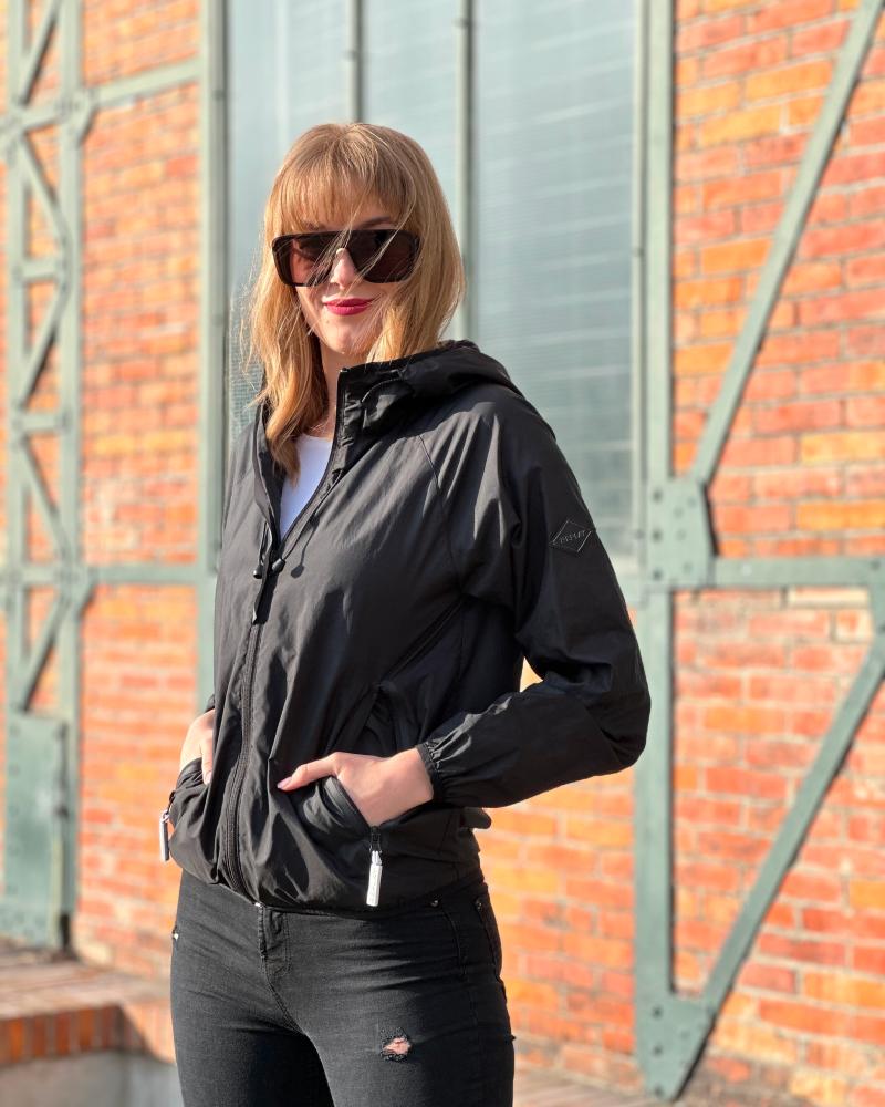 Bunda dámská Replay Chaqueta šusťáková černá