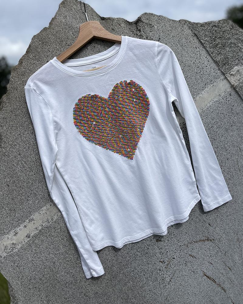 Gap children's T-shirt with a colorful heart