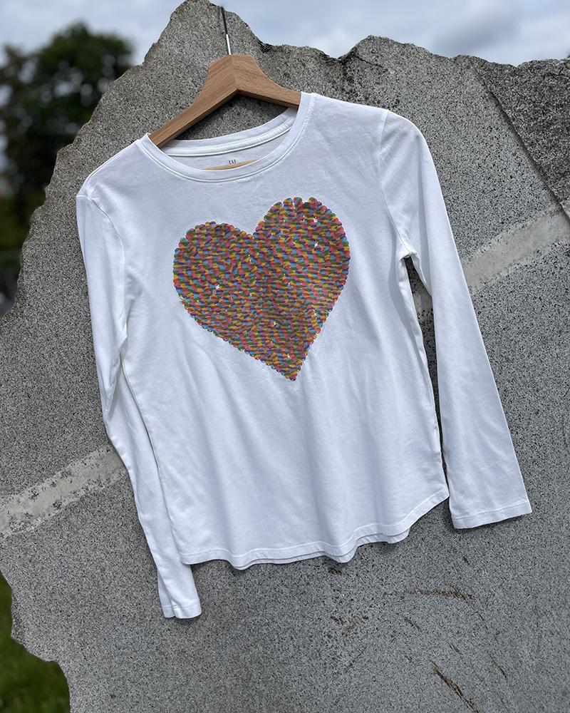Gap children's T-shirt with a colorful heart