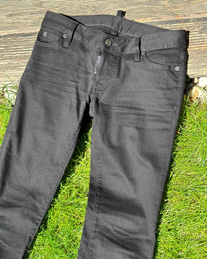 Džíny dámské Dsquared2 černé Jennifer Jeans