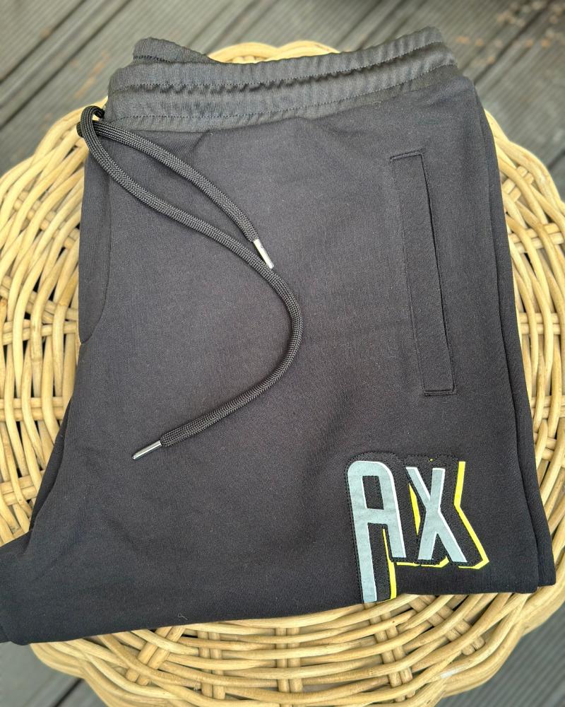 teplaky_armani_exchange_panske_cerne