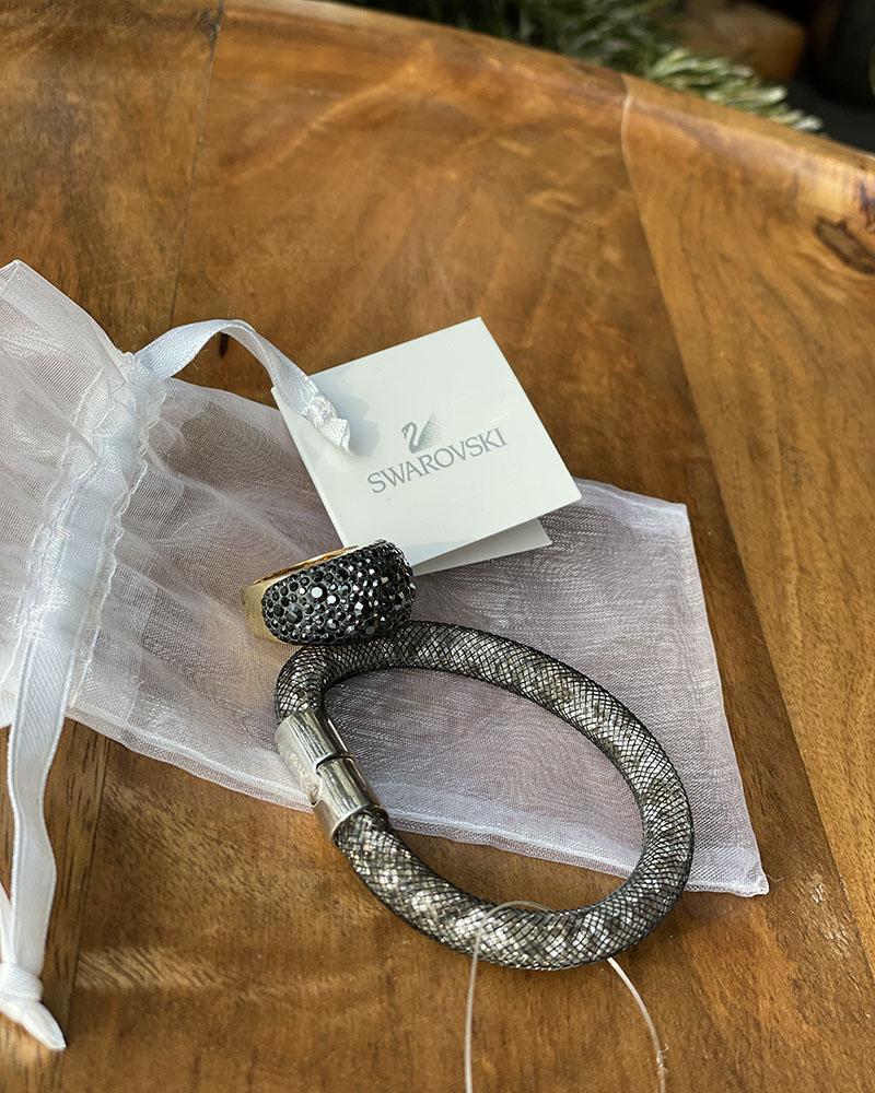 Women's ring Swarovski black stones