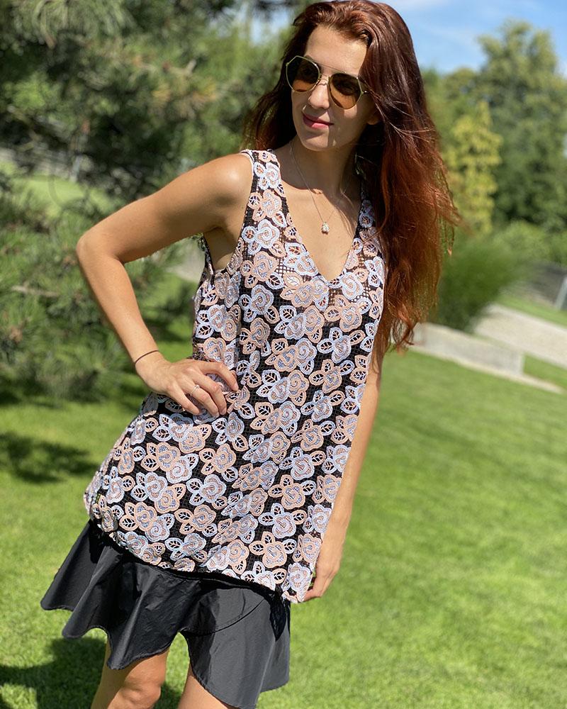 Women's Pinko dress with flower pattern