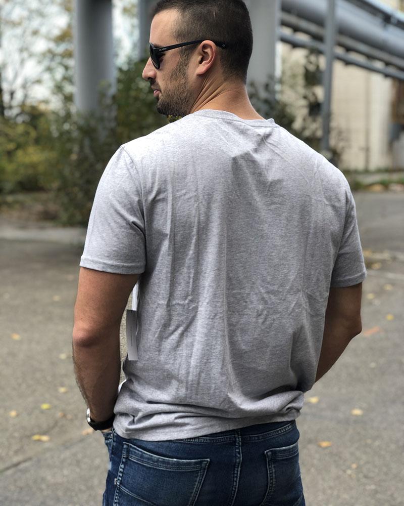 Triko pánské Calvin Klein s duhovým potiskem