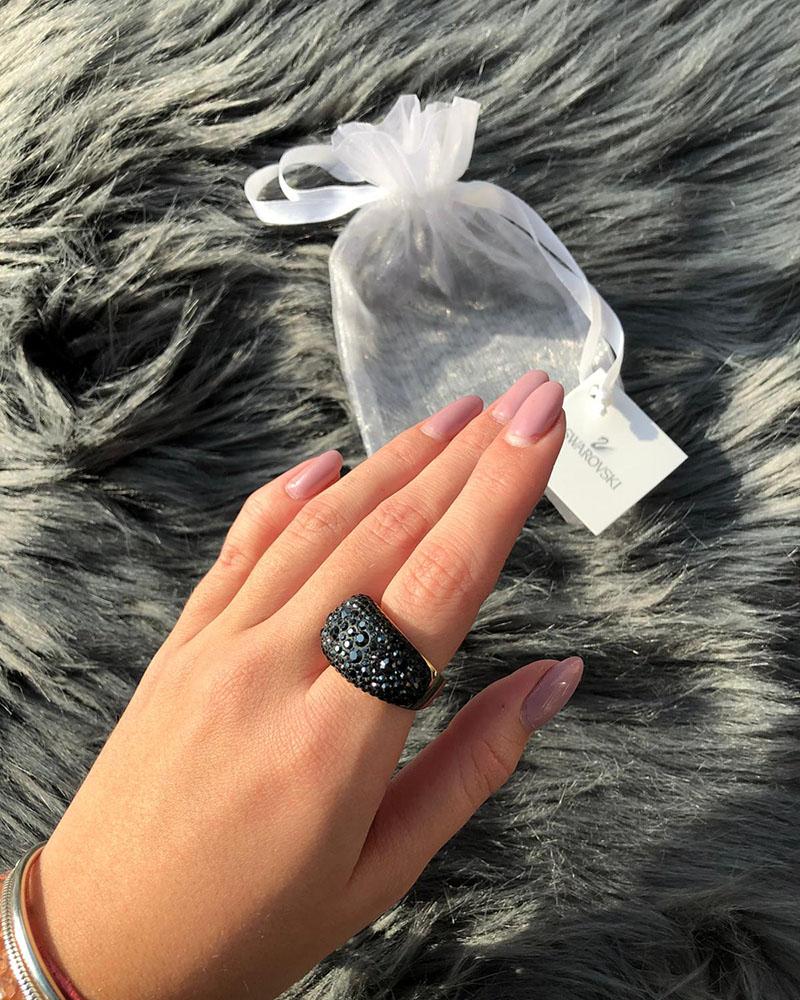 Women's ring Swarovski black stones