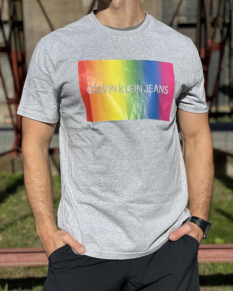 Triko pánské Calvin Klein s duhovým potiskem