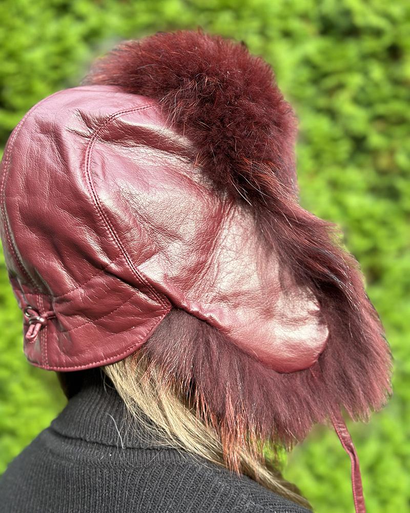 Ušanka dámská Kara vínově červená s kožešinou