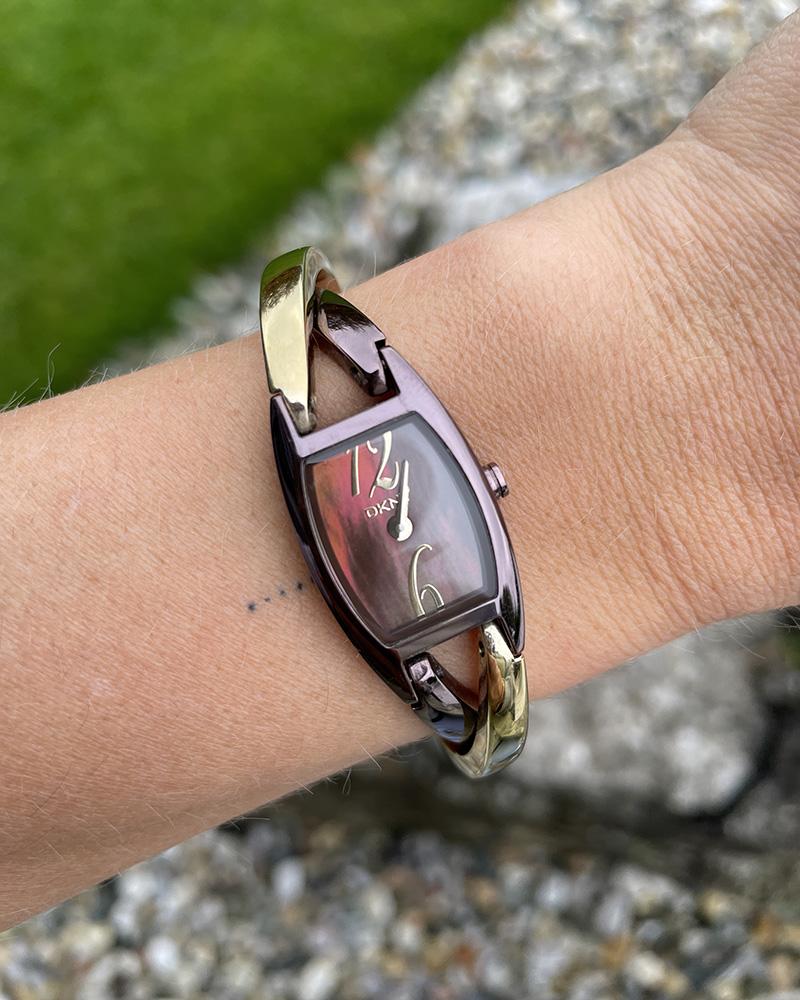 Hodinky dámské DKNY zlato-hnědé