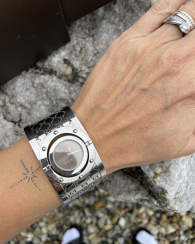 Hodinky dámské Gucci náramkové