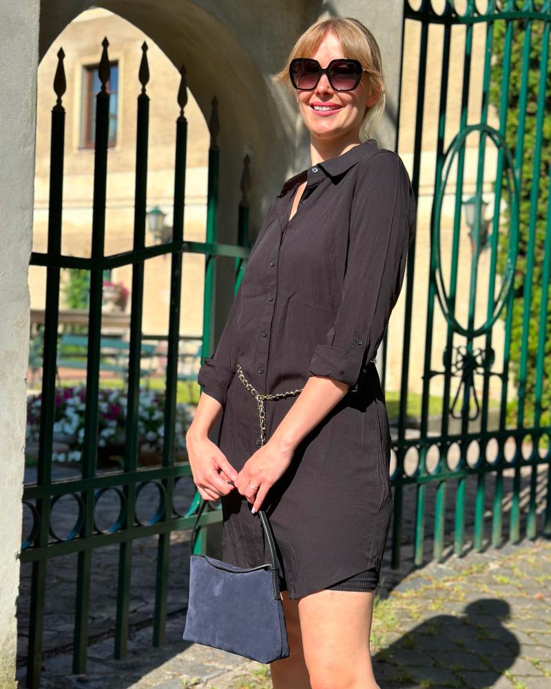 Women's dress Guess black with a decorative belt