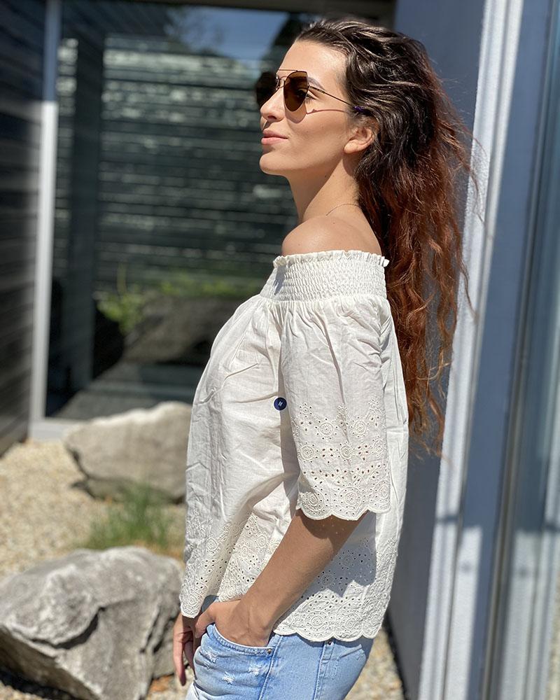 Halenka dámská Abercrombie & Fitch krémová