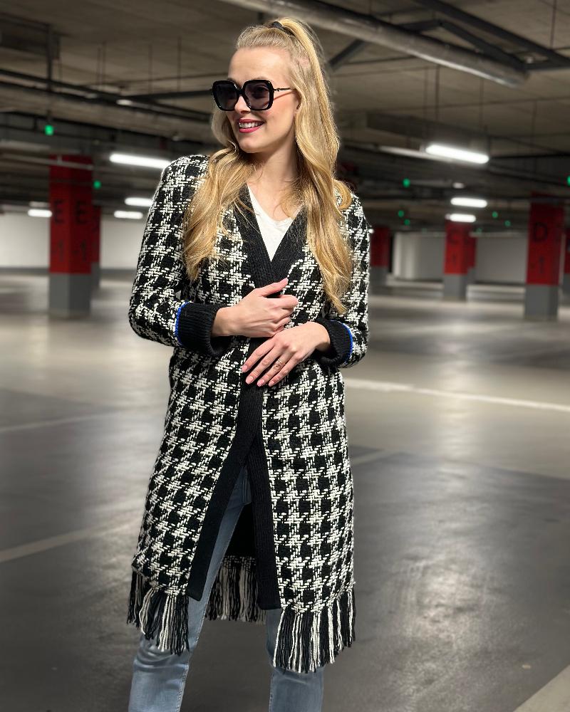 Pinko women's coat black and white