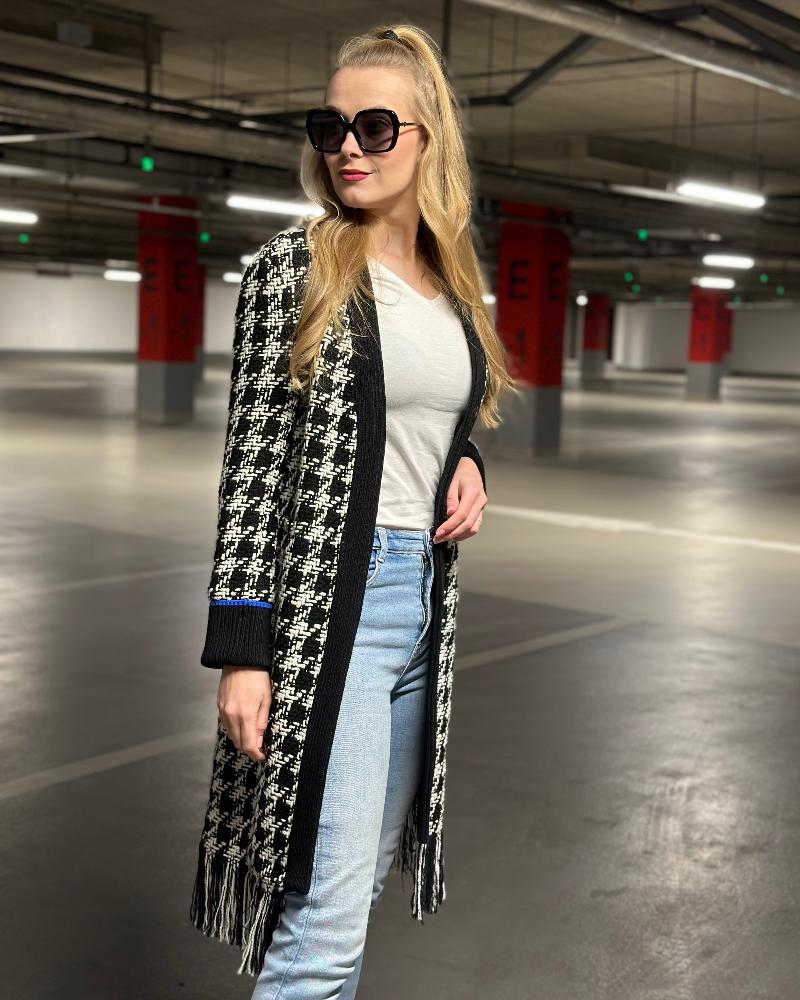 Pinko women's coat black and white