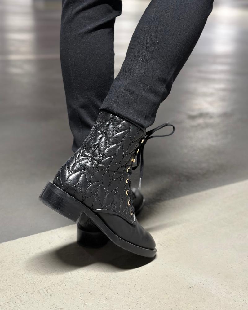 Women's shoes Stuart Weitzman black with pattern