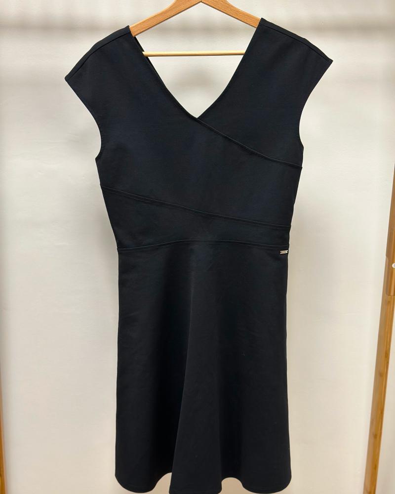 Šaty dámské Armani Exchange černé