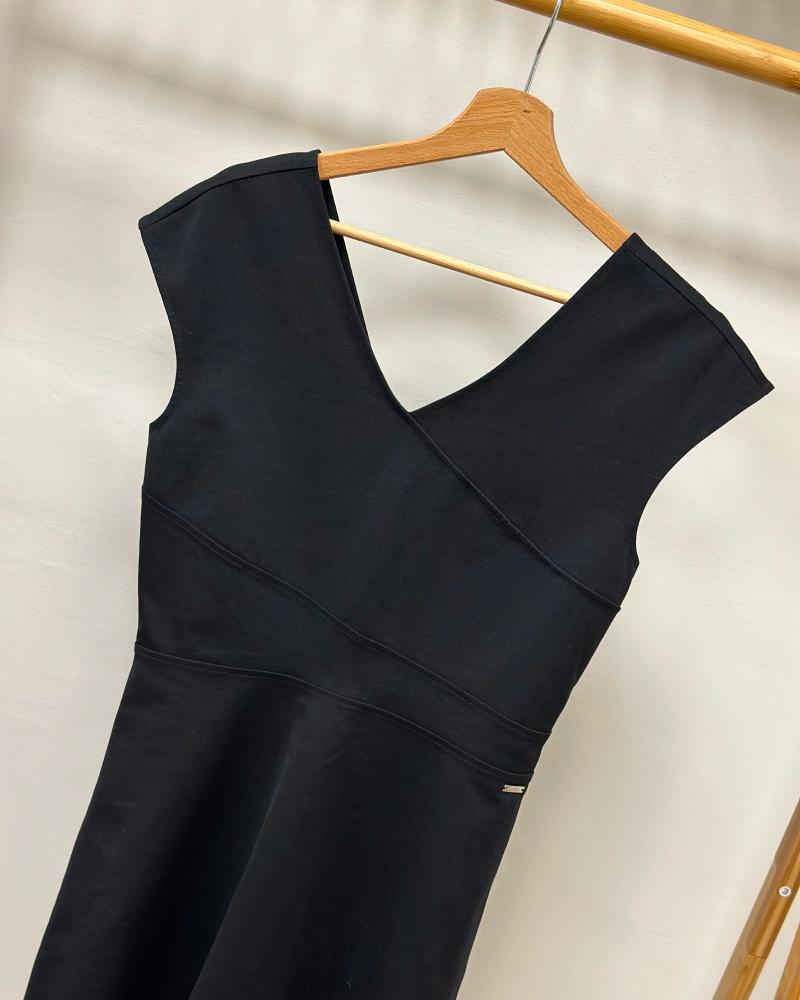 Šaty dámské Armani Exchange černé