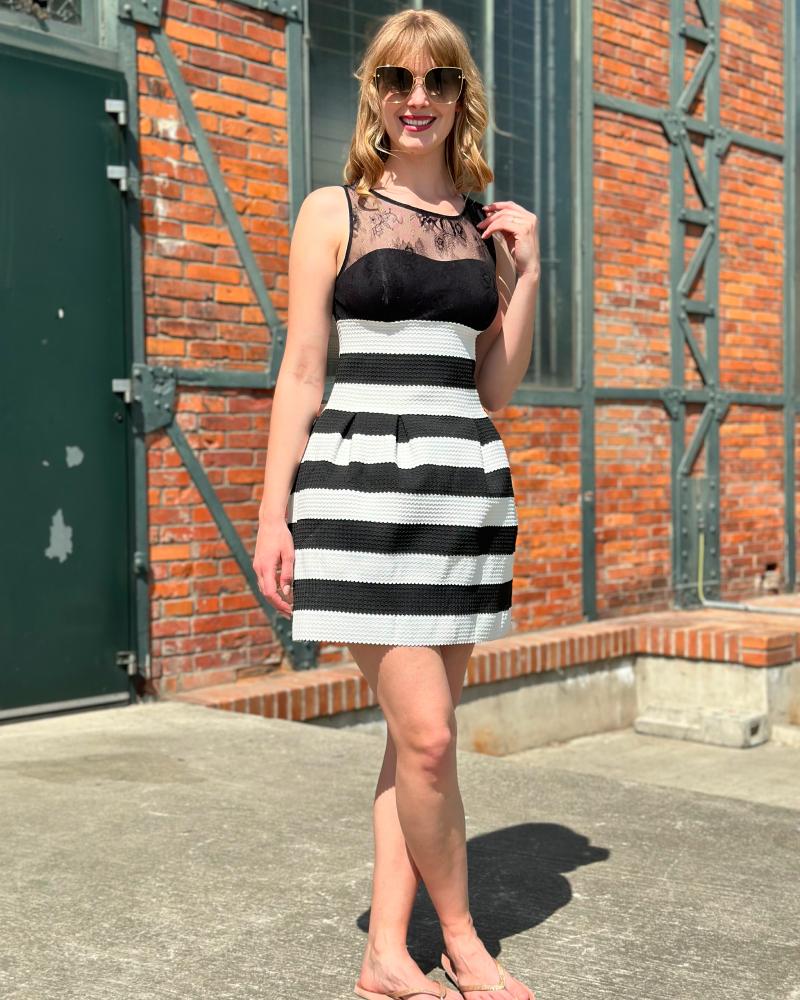 Women's Guess white-black striped dress