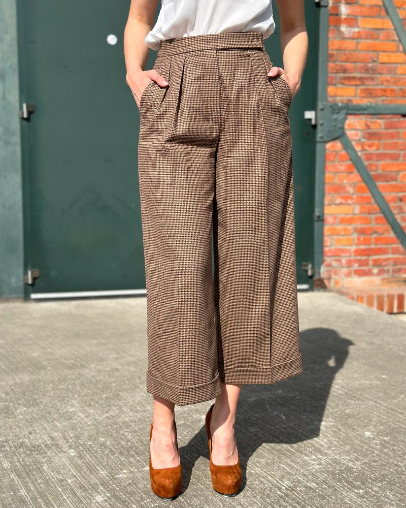 Women's trousers Max Mara brown