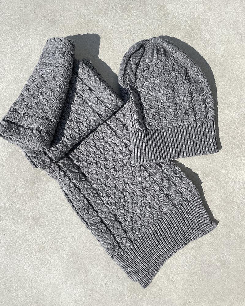 Diesel gray hat and scarf set