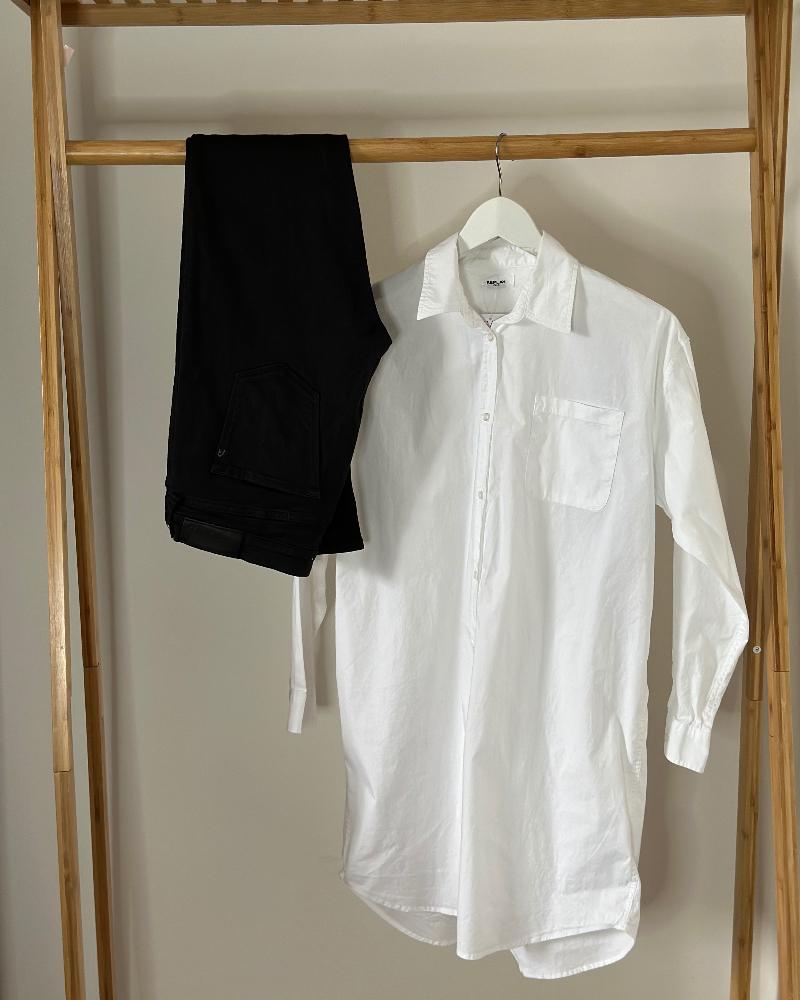 Children's shirt Replay white longer with belt