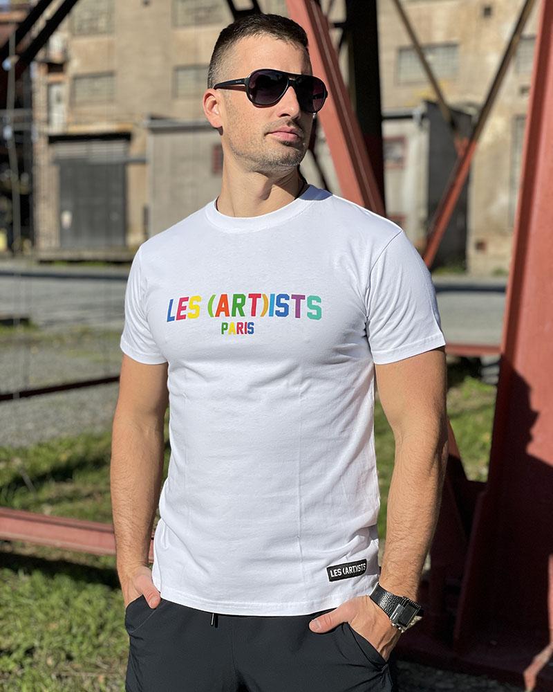 Men's T-shirt Les(art)ists with a colorful inscription