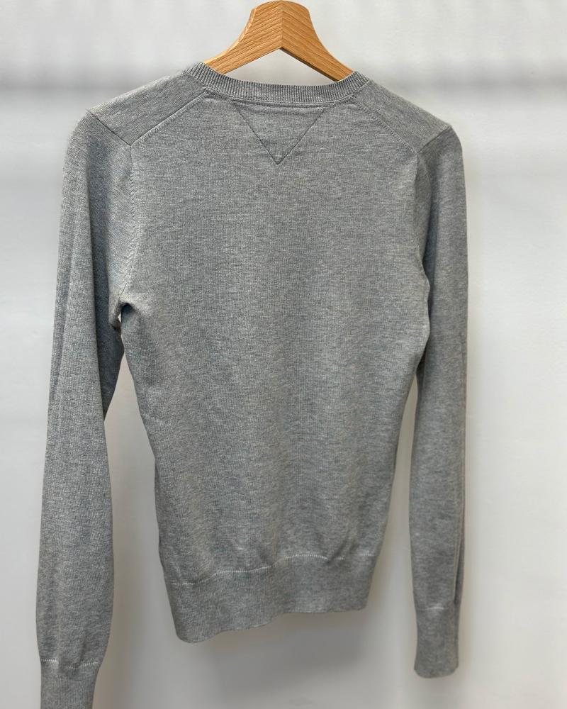 Gray Tommy Hilfiger women's sweater